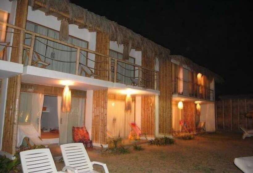 ホテル Mancora Bay