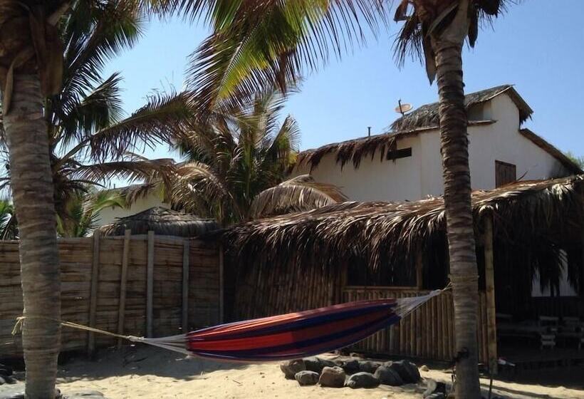 ホテル Mancora Bay