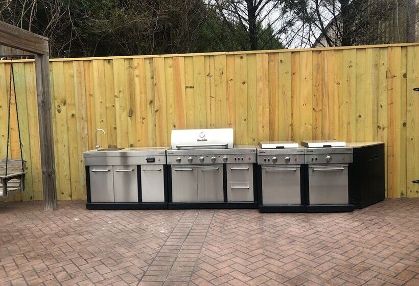 호텔 Red Fern Plantation Lodge