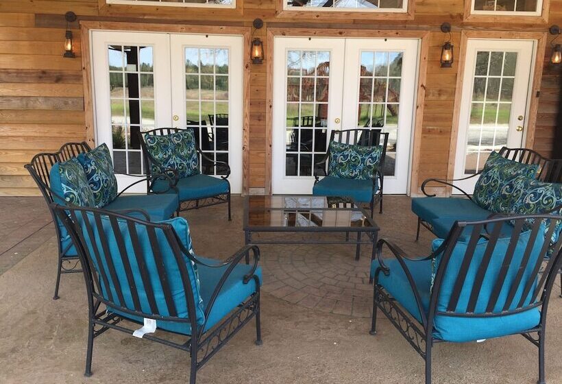 호텔 Red Fern Plantation Lodge