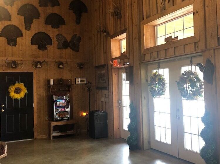 호텔 Red Fern Plantation Lodge