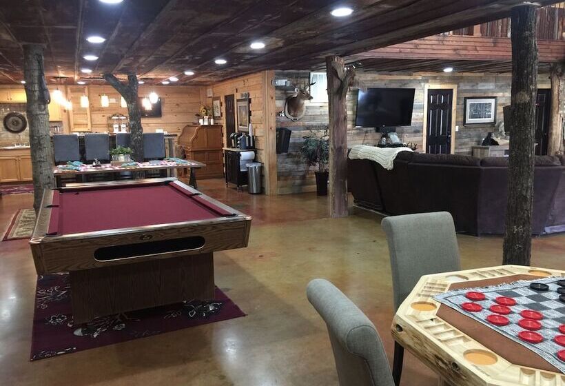 호텔 Red Fern Plantation Lodge