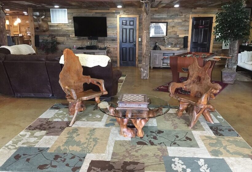 호텔 Red Fern Plantation Lodge