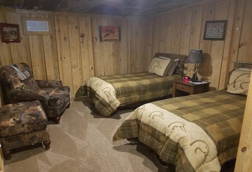 호텔 Red Fern Plantation Lodge