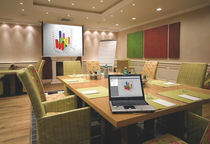 ホテル & Restaurant Menge