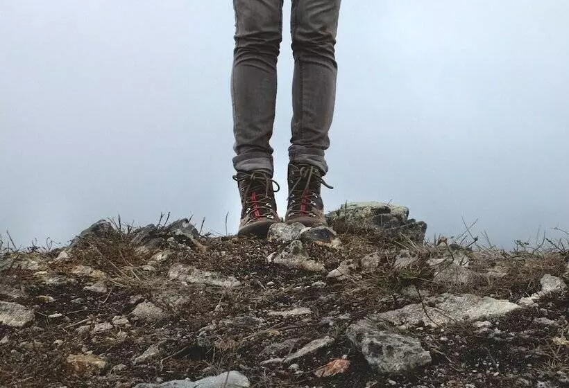 هتل & Restaurant Menge