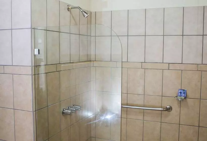 Hotelli Santa Elena Lodge