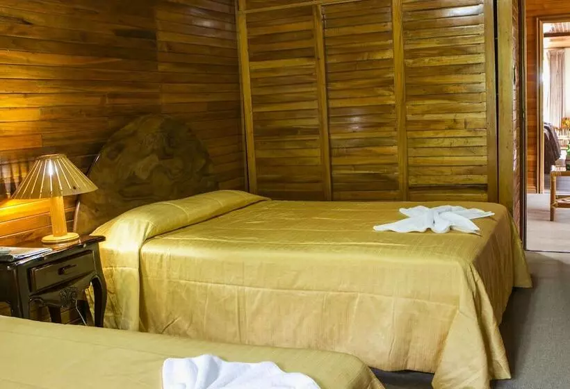 Hotelli Santa Elena Lodge