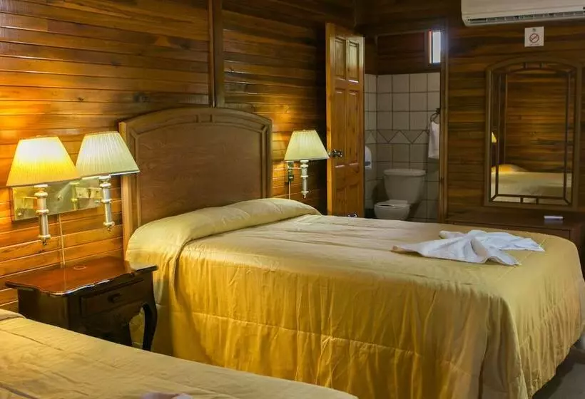 Hotelli Santa Elena Lodge