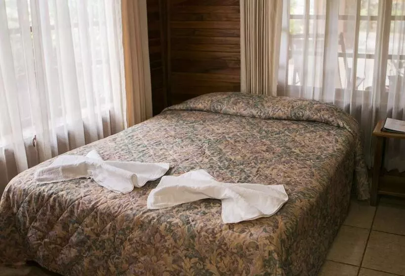 Hotelli Santa Elena Lodge