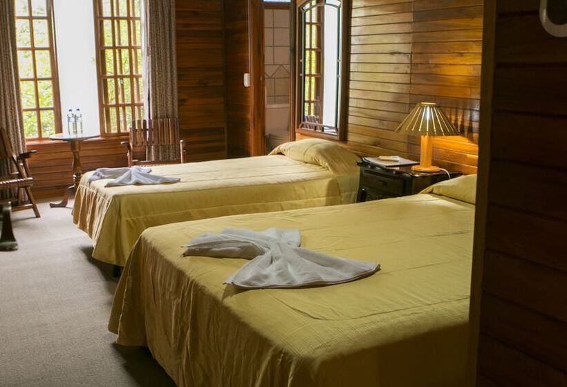 호텔 Santa Elena Lodge