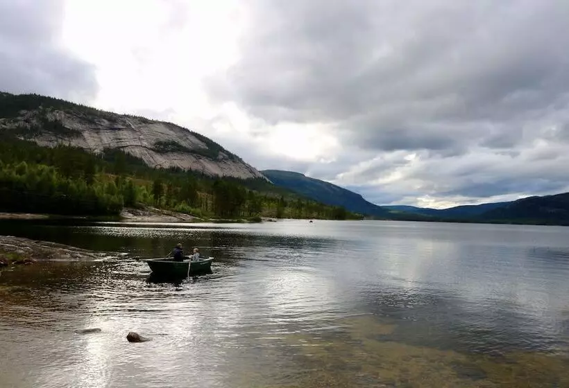 ホテル Telemark Camping & Inn Campground Cabins