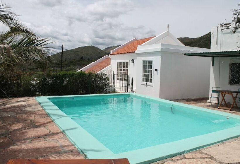 La Morada Hostal De Montaña