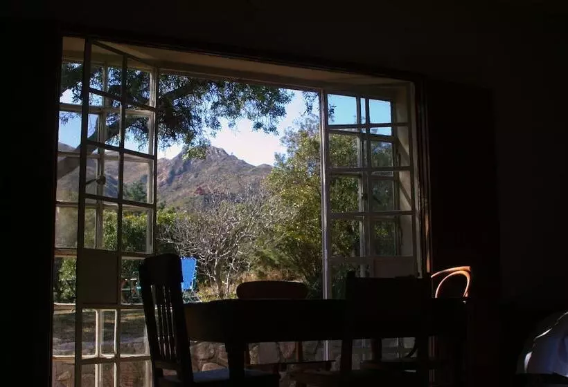La Morada Hostal De Montaña