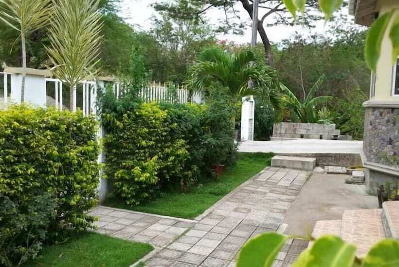 پانسیون Corosol Apartments