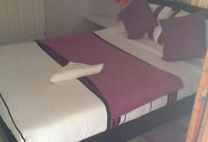 Majatalo Eg Guesthouse