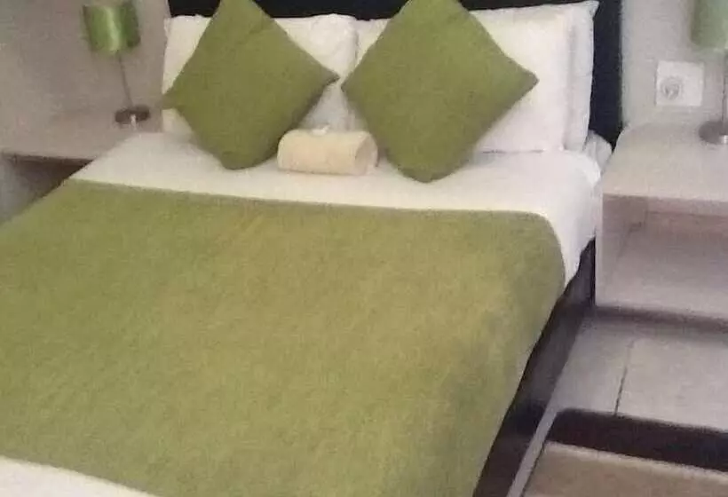 Majatalo Eg Guesthouse