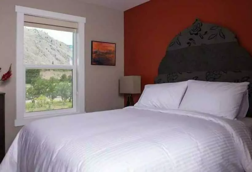 Majatalo Klippers Guest Suites