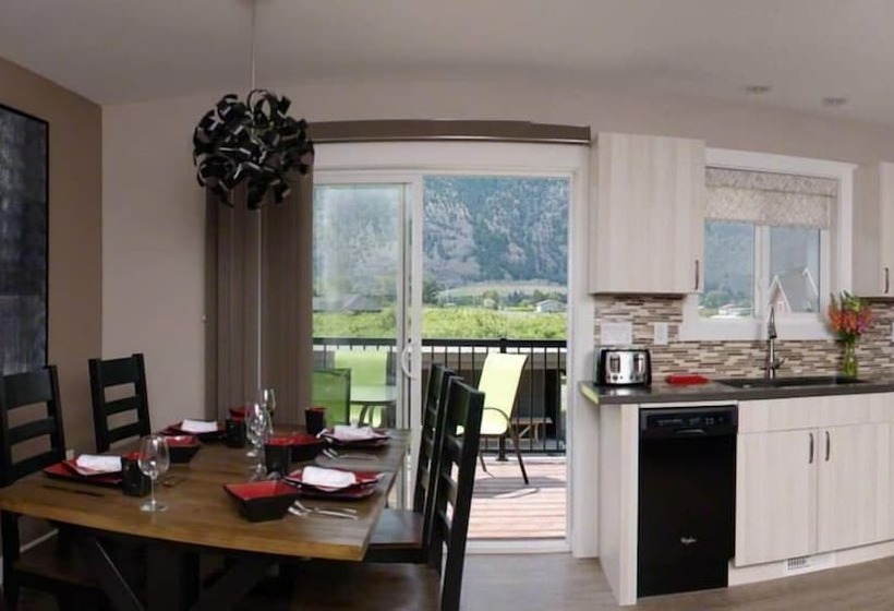 פנסיון Klippers Guest Suites