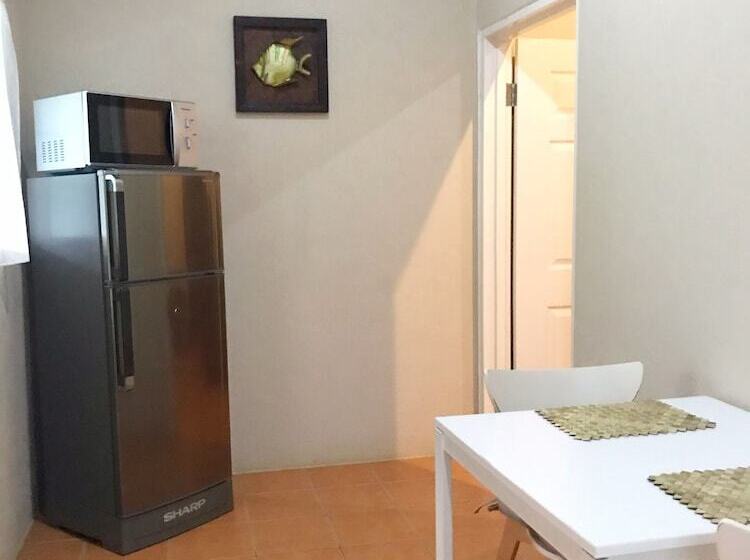 بنسيون The Tropical Villa