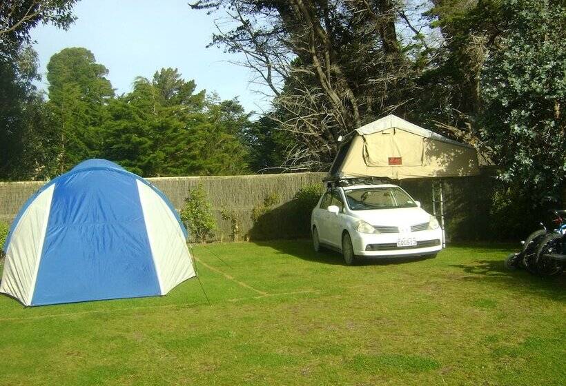 منتجع Catlins Newhaven Holiday Park