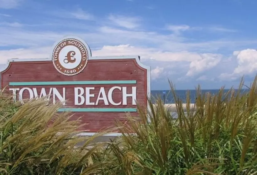 Southold Beach Motel