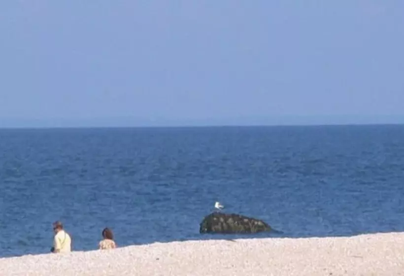 Southold Beach Motel