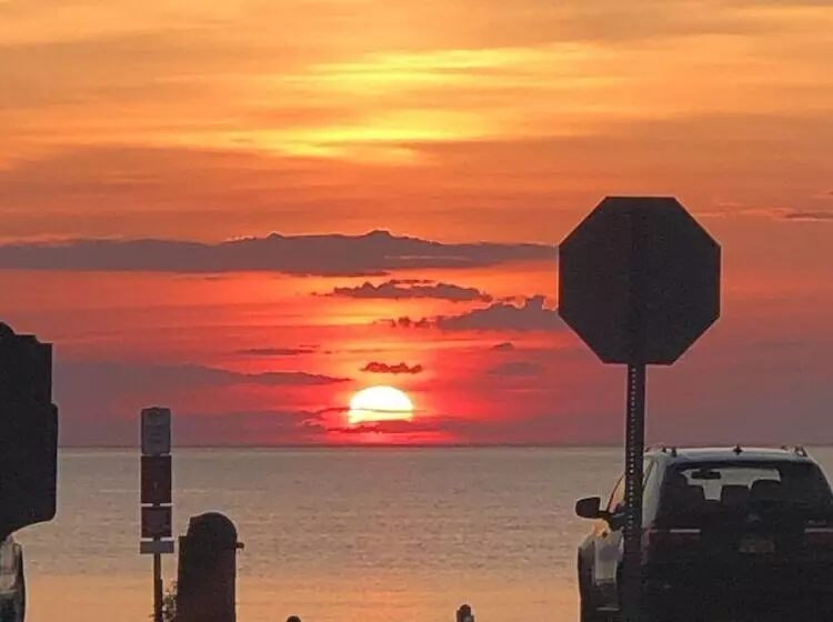 Southold Beach Motel