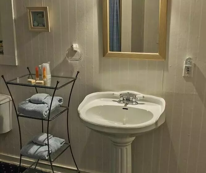 Sylvan Falls Mill B&b