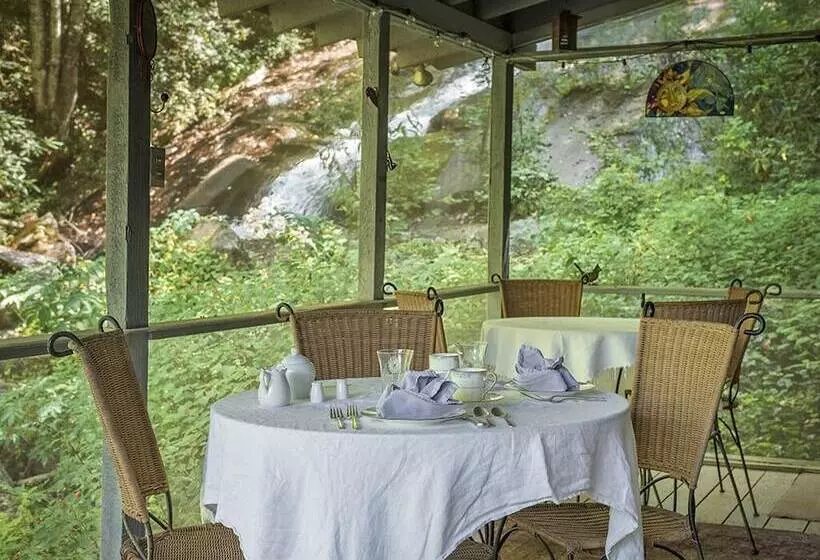 Sylvan Falls Mill B&b