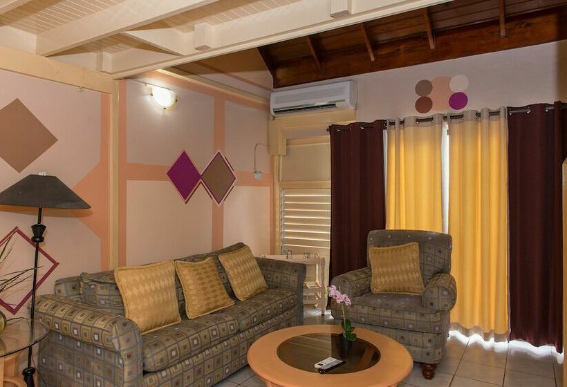 Tropical Beach Suite