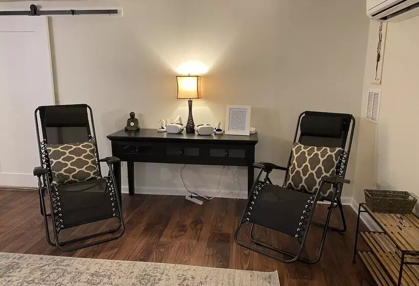 3 Waves Bed & Breakfast