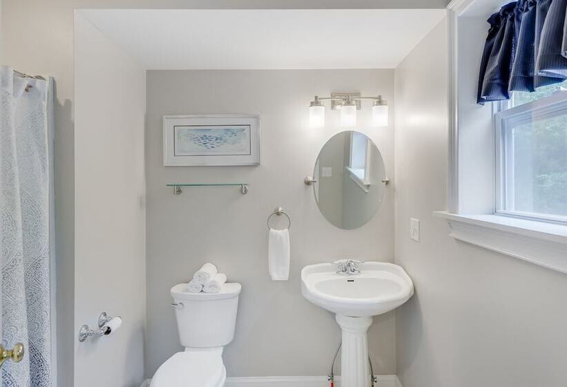 3 Waves Bed & Breakfast