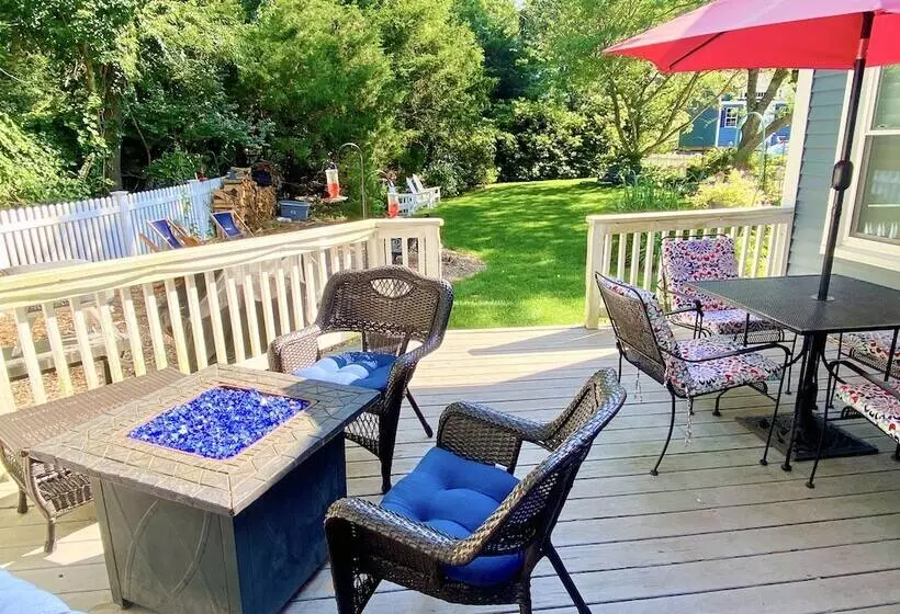 3 Waves Bed & Breakfast