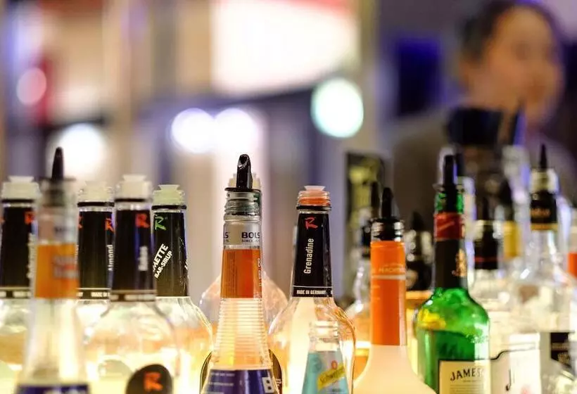 هاستل Euro Youth