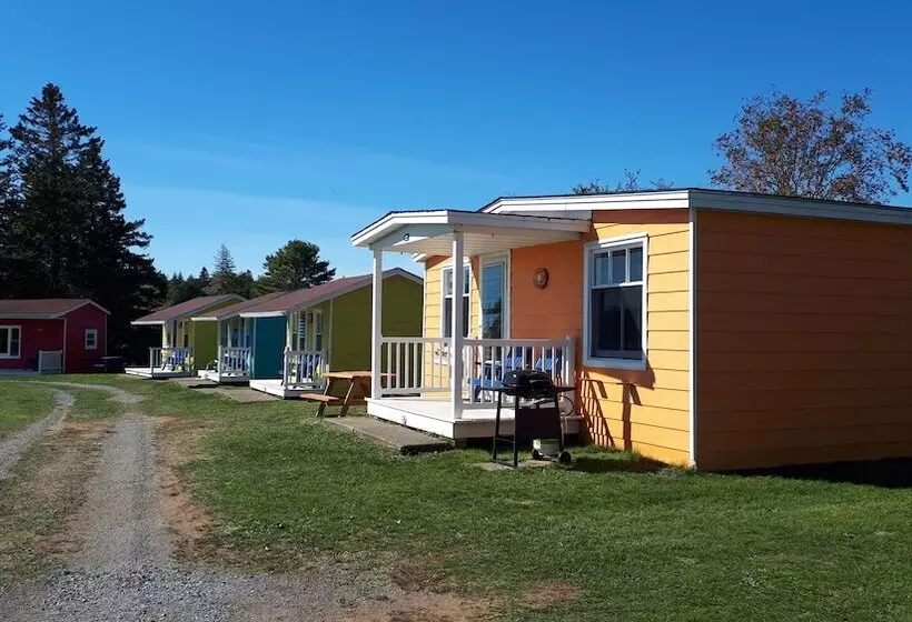 Atlantic View Motel And Cottages