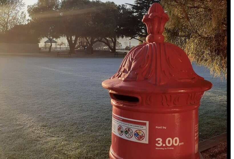 ベッドアンドブレックファースト Alexanders  Of Richmond