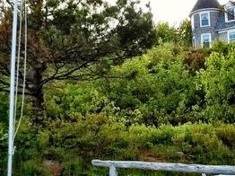 Bed and Breakfast Grey Havens Inn