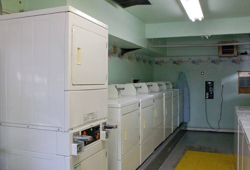 ホテル Chesapeake Bay Rv Resort Thousand Trails Campground