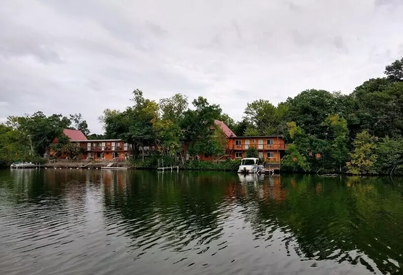 ホテル Curriers Lakeview Lodge