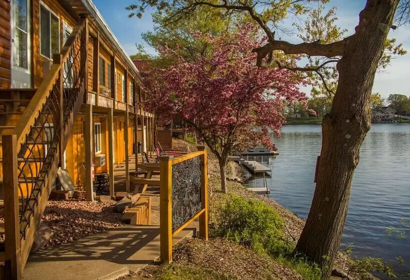 ホテル Curriers Lakeview Lodge