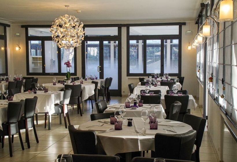 هتل Hôtel Restaurant Robinson