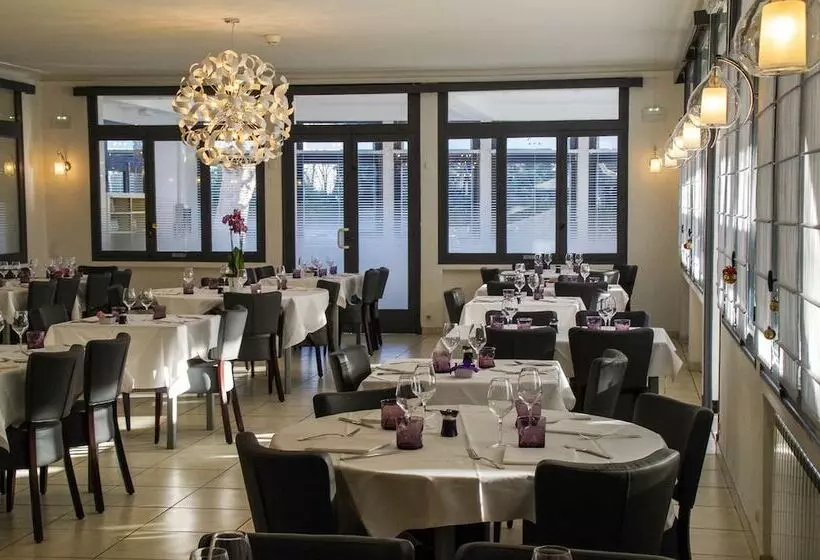 هتل Hôtel Restaurant Robinson