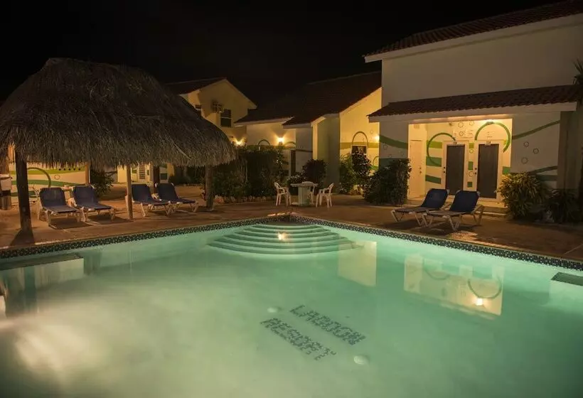 هتل Lagoon Ocean Resort