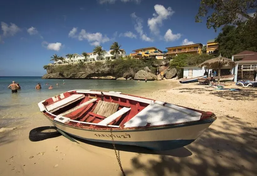 هتل Lagoon Ocean Resort