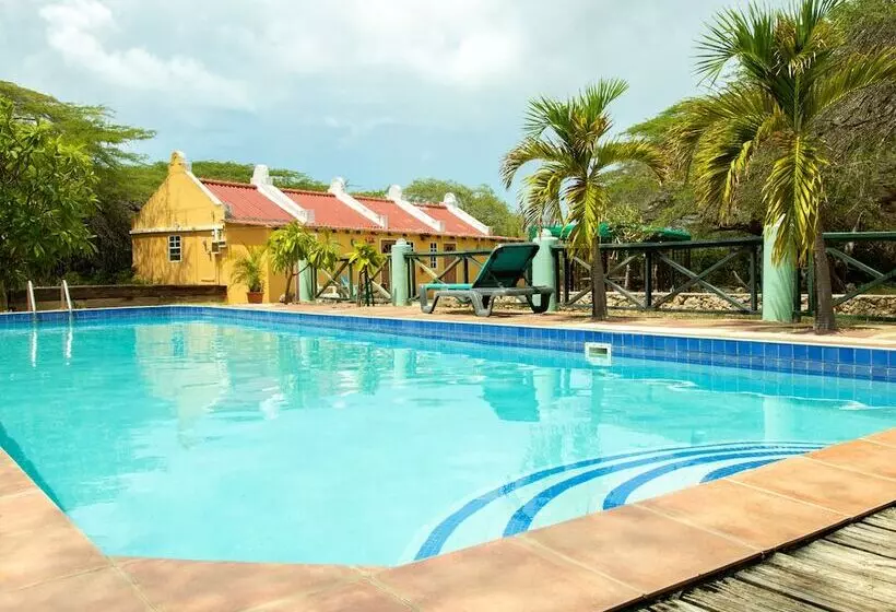 هتل Landhuis Daniel   Plantation House