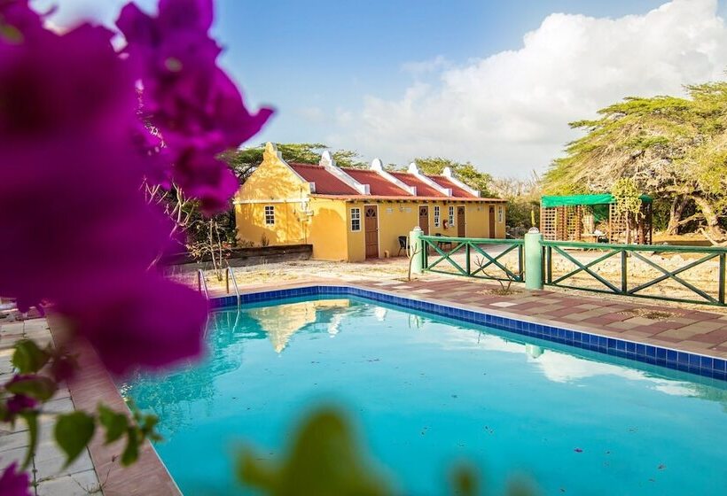 هتل Landhuis Daniel Plantation House