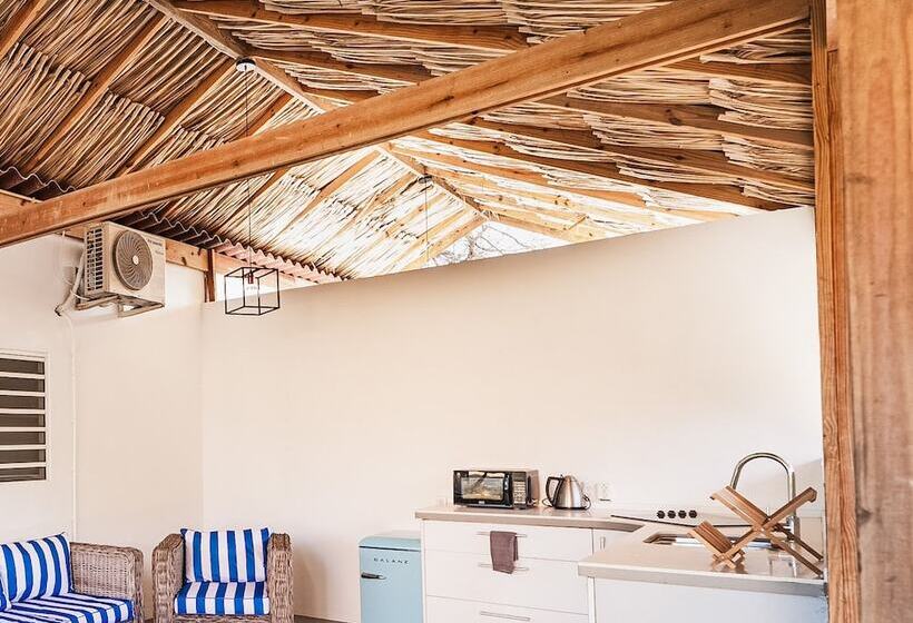 هتل Landhuis Daniel Plantation House