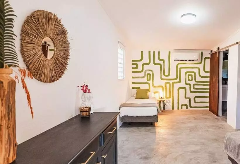 هتل Landhuis Daniel   Plantation House