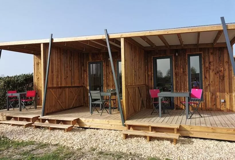 Hotelli Le Village De Cottages   Le Pôle Du Cheval Et De L âne